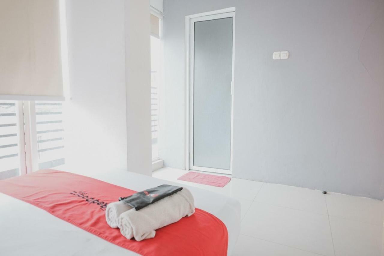 RedDoorz Plus @ Kapuk Business Park Dżakarta Zewnętrze zdjęcie